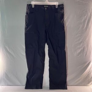 Buckhorn River Men’s Nylon Stretch Pants. Size 34X32. Black.